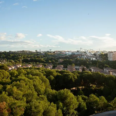 Open View Pinetree Penthouse *